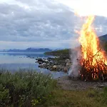 Kilpisjaerven Tunturimajat Сasa de vacaciones *
