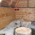 Kilpisjaerven Tunturimajat Сasa de vacaciones *