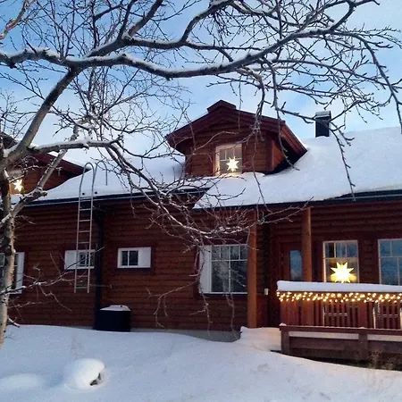 Kilpisjaerven Tunturimajat