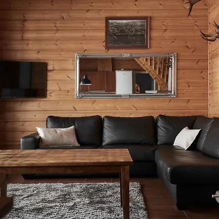 펜션 Kilpisjaerven Tunturimajat 킬피스야르비